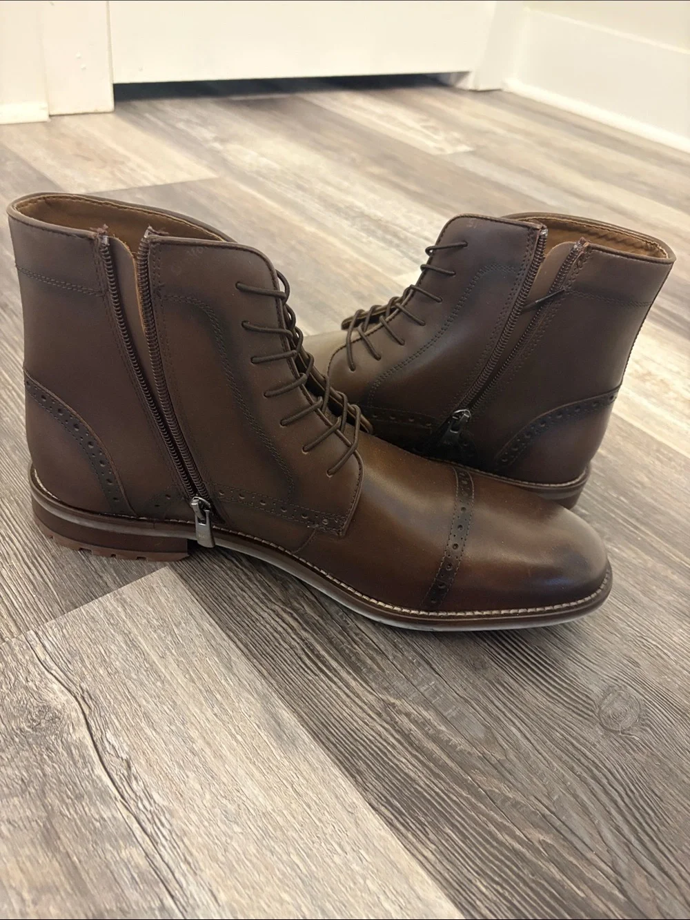 Kenneth Cole Men's Brown Leather Cap-Toe Dress Boots (Brand New)